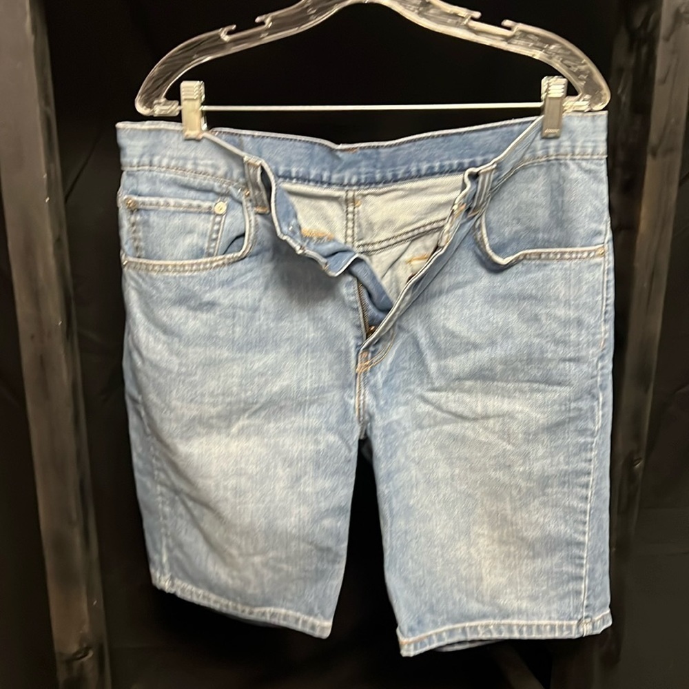 Levi’s 505 Jean shorts size 34